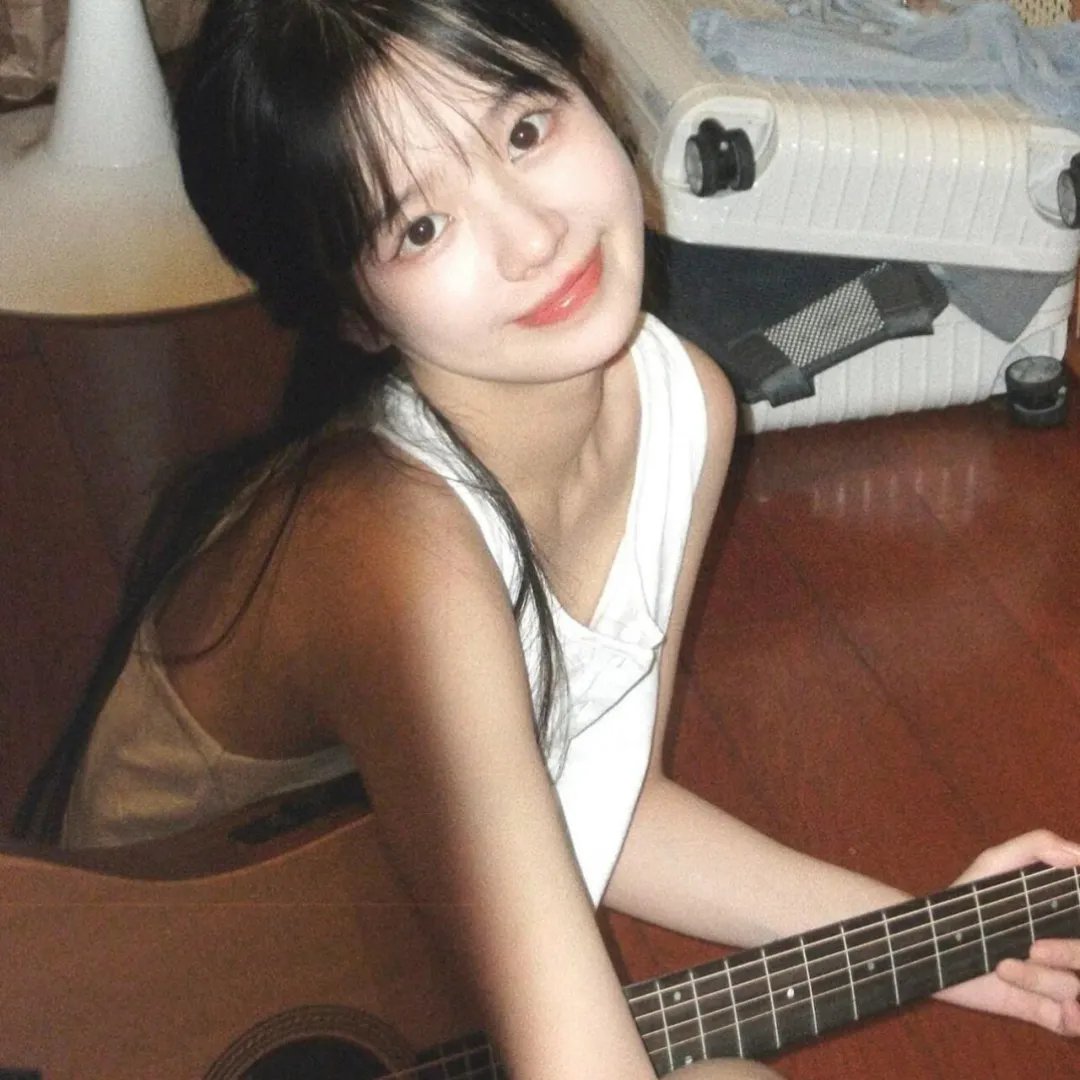 垃圾箱里的婴儿